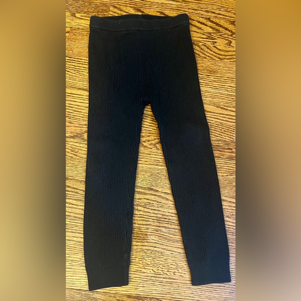 babyGap Toddler girls black ribbed legging size 4T